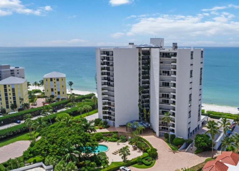 Horizon House of Naples